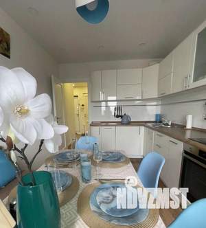 1-к квартира, посуточно, 44м2, 1/1 этаж