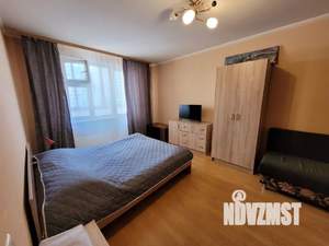 1-к квартира, посуточно, 37м2, 4/17 этаж