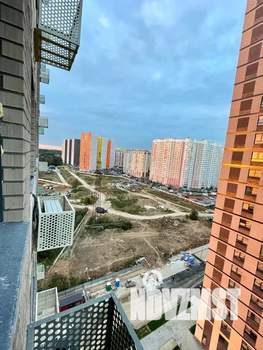 1-к квартира, посуточно, 40м2, 12/20 этаж