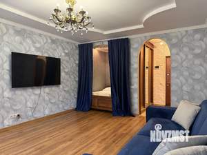 1-к квартира, посуточно, 42м2, 1/1 этаж