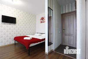 1-к квартира, посуточно, 33м2, 1/1 этаж