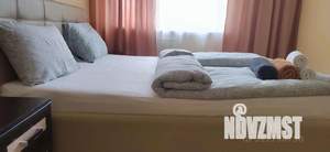 Студия квартира, посуточно, 35м2, 11/12 этаж