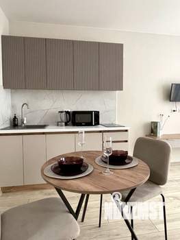 Студия квартира, посуточно, 27м2, 3/9 этаж