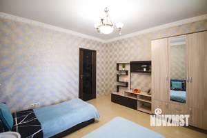 3-к квартира, посуточно, 120м2, 1/1 этаж