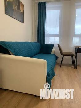 Студия квартира, посуточно, 33м2, 12/17 этаж
