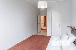 2-к квартира, посуточно, 46м2, 13/32 этаж