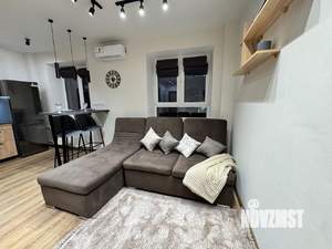 Студия квартира, на длительный срок, 28м2, 23/25 этаж