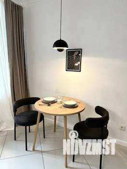 Студия квартира, посуточно, 37м2, 18/24 этаж