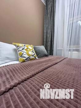 Студия квартира, посуточно, 22м2, 12/44 этаж