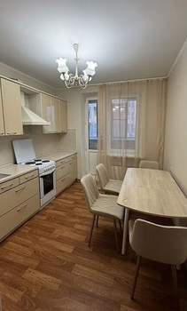 2-к квартира, на длительный срок, 64м2, 3/17 этаж