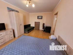 1-к квартира, посуточно, 40м2, 1/1 этаж