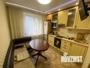 1-к квартира, посуточно, 39м2, 3/25 этаж
