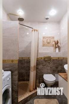 Студия квартира, посуточно, 30м2, 1/22 этаж