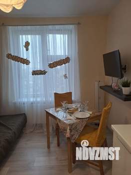 1-к квартира, посуточно, 43м2, 23/44 этаж