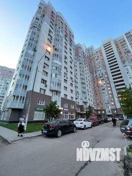 3-к квартира, на длительный срок, 105м2, 3/18 этаж