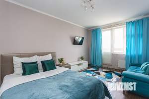 1-к квартира, посуточно, 42м2, 23/25 этаж