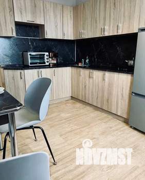 1-к квартира, посуточно, 35м2, 11/32 этаж