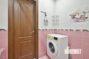 Студия квартира, посуточно, 38м2, 6/25 этаж