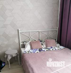 Студия квартира, посуточно, 25м2, 17/17 этаж