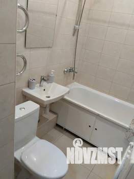 Студия квартира, посуточно, 24м2, 3/25 этаж