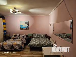 Студия квартира, посуточно, 40м2, 1/3 этаж
