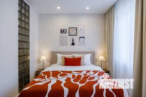 Студия квартира, посуточно, 40м2, 6/25 этаж