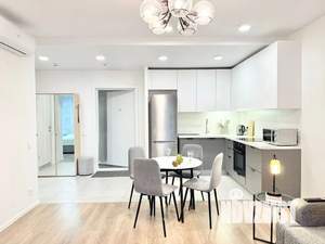 1-к квартира, посуточно, 45м2, 6/9 этаж