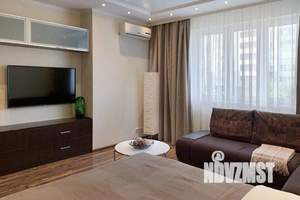 1-к квартира, посуточно, 44м2, 2/18 этаж