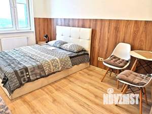 Студия квартира, посуточно, 18м2, 23/30 этаж