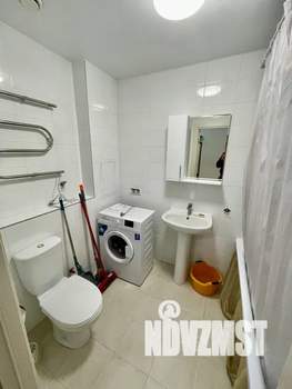 1-к квартира, посуточно, 40м2, 2/33 этаж