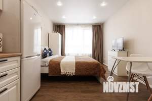 Студия квартира, посуточно, 27м2, 6/9 этаж