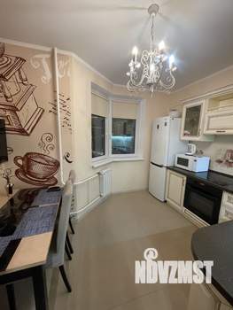 1-к квартира, посуточно, 40м2, 13/20 этаж