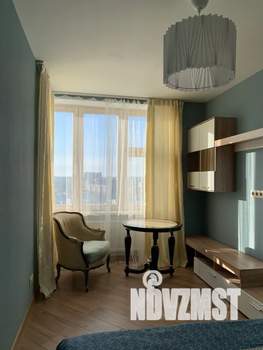 1-к квартира, посуточно, 38м2, 22/44 этаж