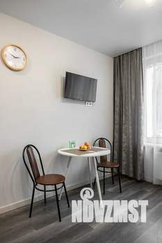 1-к квартира, посуточно, 37м2, 2/6 этаж