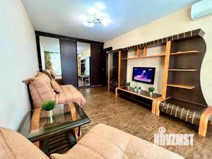 2-к квартира, посуточно, 45м2, 4/10 этаж