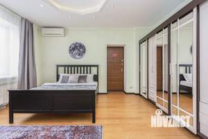 2-к квартира, посуточно, 77м2, 1/1 этаж