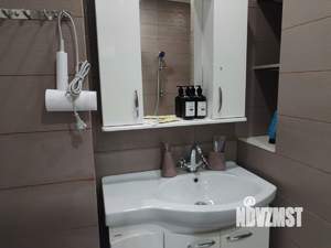 2-к квартира, посуточно, 65м2, 13/18 этаж