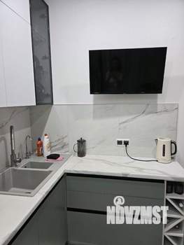 1-к квартира, посуточно, 40м2, 3/25 этаж