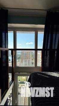 Студия квартира, посуточно, 13м2, 32/33 этаж