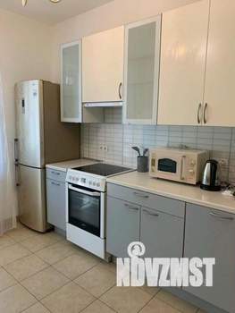 3-к квартира, посуточно, 60м2, 1/1 этаж