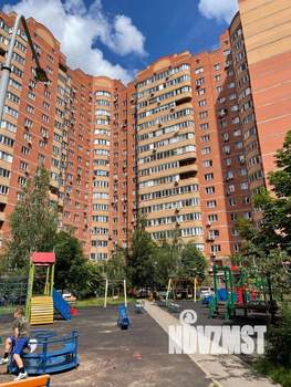 Студия квартира, на длительный срок, 50м2, 16/17 этаж