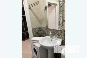 1-к квартира, посуточно, 30м2, 30/32 этаж