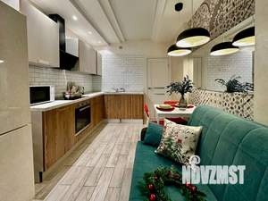 1-к квартира, посуточно, 42м2, 10/22 этаж