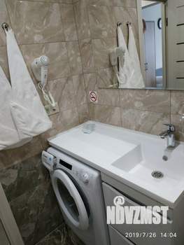 Студия квартира, посуточно, 27м2, 2/25 этаж