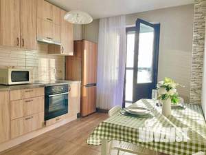 2-к квартира, посуточно, 77м2, 1/1 этаж