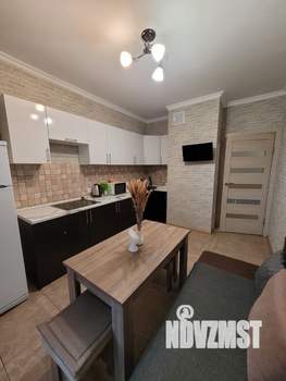 1-к квартира, посуточно, 42м2, 18/25 этаж