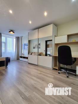 2-к квартира, посуточно, 42м2, 40/44 этаж