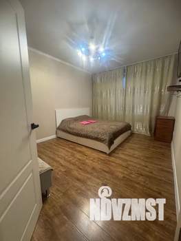 1-к квартира, посуточно, 42м2, 10/25 этаж