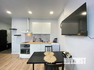 Студия квартира, посуточно, 25м2, 12/32 этаж