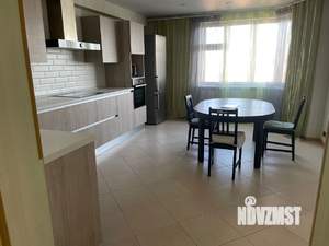 3-к квартира, на длительный срок, 130м2, 23/25 этаж